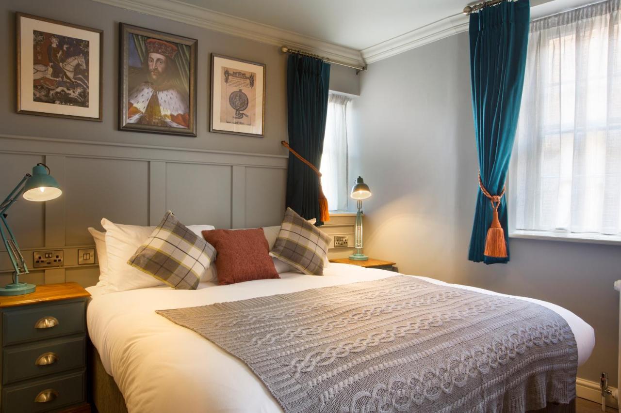 The Ostrich Inn Colnbrook London Heathrow Slough Ngoại thất bức ảnh